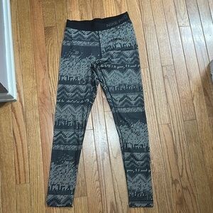 Women’s Small Nike Black and Gray Geometric Leggings
